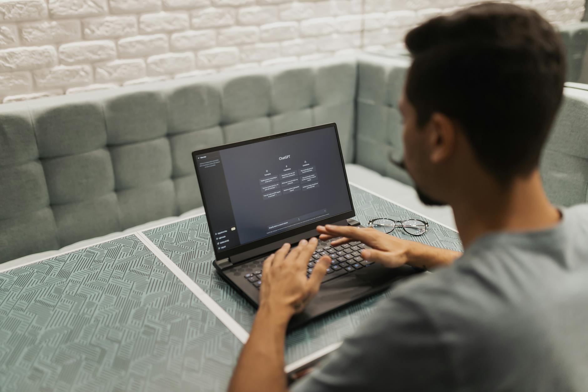 Laptop Productivity Software Guide 2026: Expert Analysis